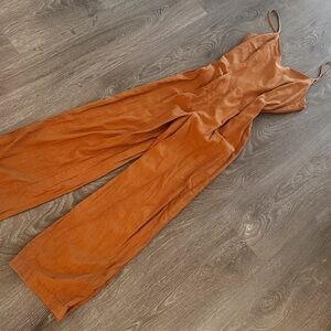 70s Vintage Style Jumpsuit with Baggy/Flared Bottoms and